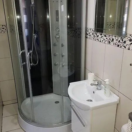 Holiday home Rezeda *